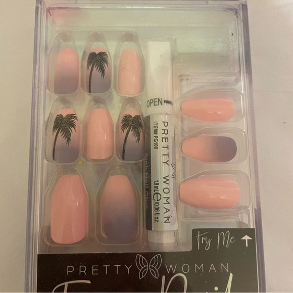 SOLD-Tropical palm tree 🌴 nails - Picture 2 of 6